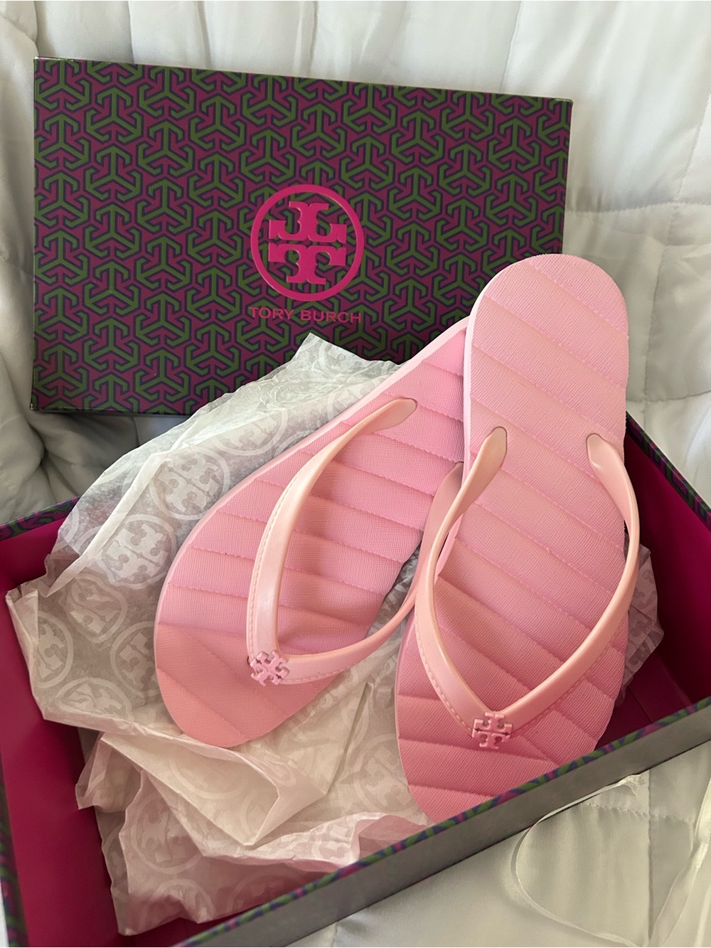 Tory Burch Kira Light Pink Quilted Flip Flop Sandals - Picture 2 of 5